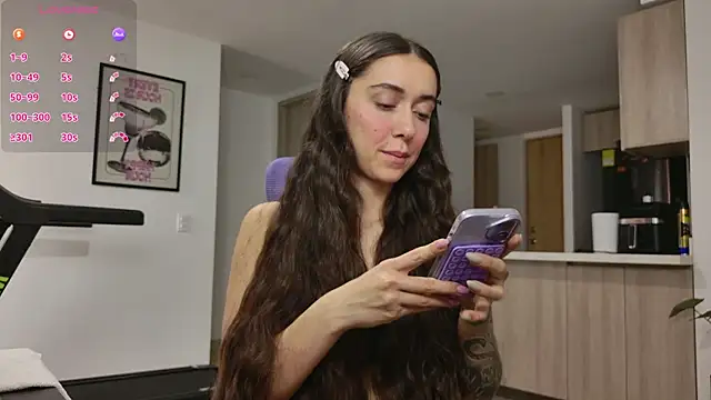 Snapshot of emiliasommer chatting on 04/07/26, 12:16 emiliasommer online show from 04/07/26, 12:16