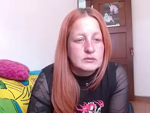 ViioletaMora online show from 10/24/25, 05:53