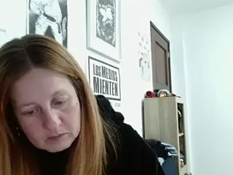 ViioletaMora online show from 04/15/26, 07:15