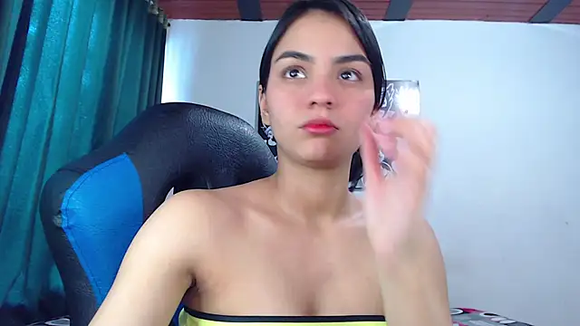 Ariel Zeo1 online show from 12/13/24, 08:04