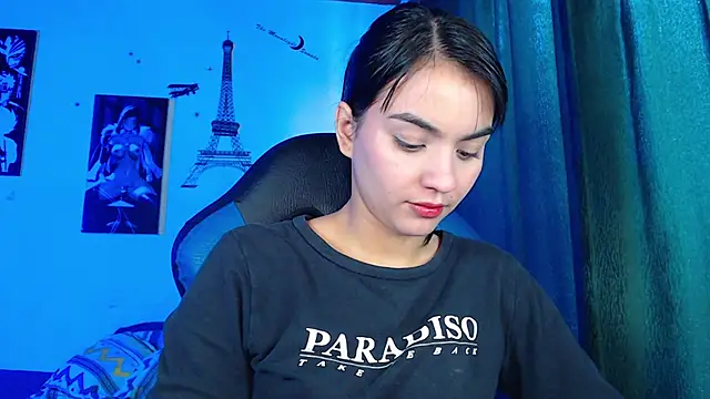 Ariel Zeo1 online show from 03/18/25, 08:59