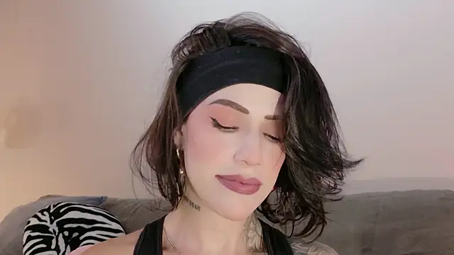 Hannah Borbon online show from 04/16/26, 02:45