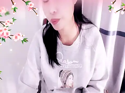 xiaoxuer online show from 01/16/25, 03:56