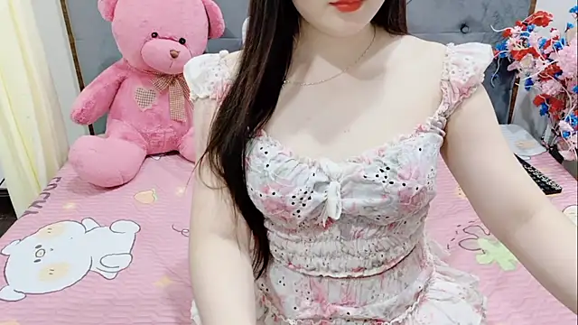 Funikio online show from 04/03/26, 01:31