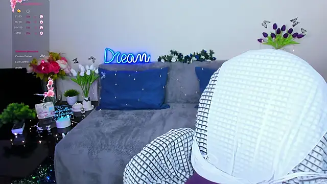 Camilla  one   online show from 03/13/25, 07:53