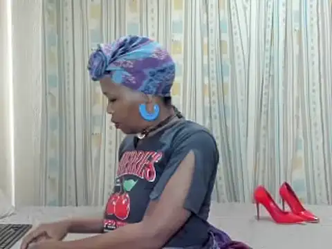 AfricanSquirtingQueen online show from 11/01/25, 05:31