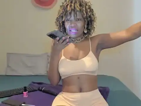 AfricanSquirtingQueen online show from 02/08/26, 05:11