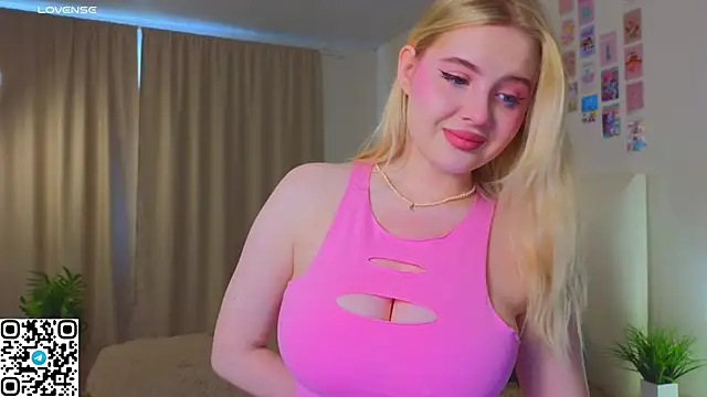 oliviabr0wn0 online show from 10/19/25, 02:01