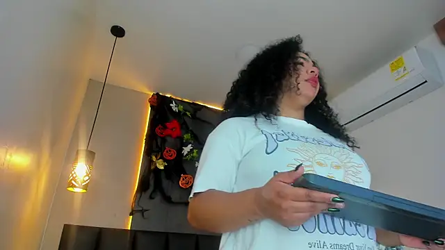 memphiswilliam online show from 11/03/25, 02:57