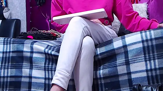 AyshaScott online show from 02/07/25, 12:17