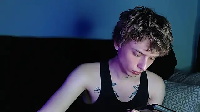 axxxturel online show from 03/17/25, 11:32