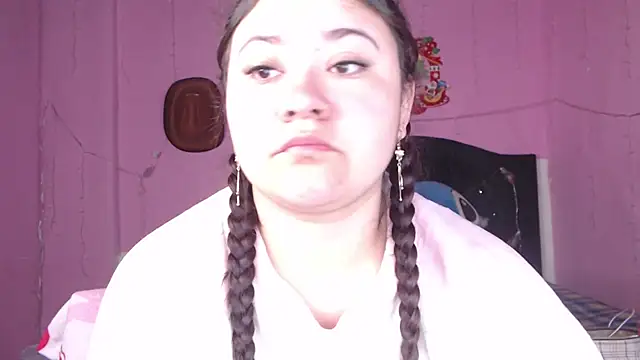 NikkiRous  online show from 02/09/25, 01:14