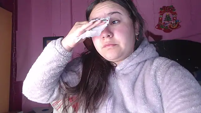 NikkiRous  online show from 09/12/25, 10:37