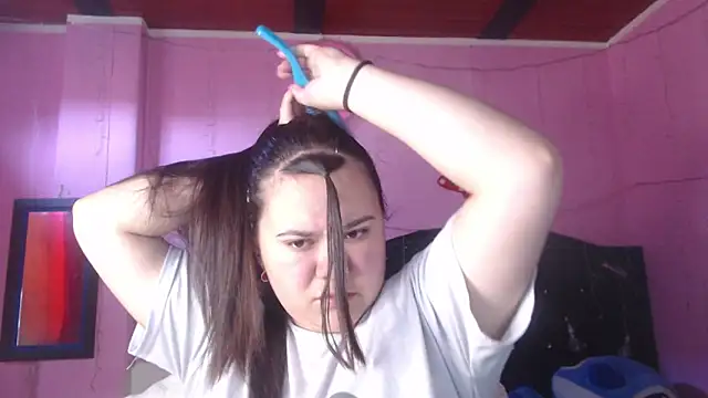 NikkiRous  online show from 09/25/25, 12:53