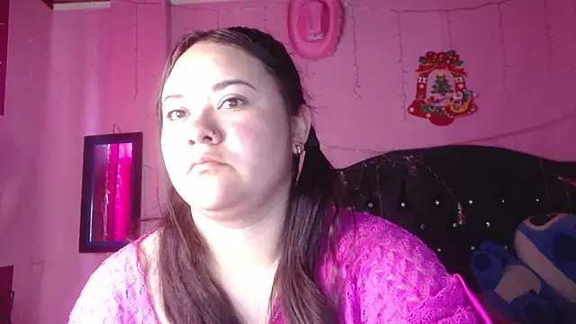 NikkiRous  online show from 11/30/25, 01:37