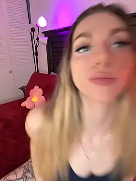 BrattyBae xo online show from 02/01/25, 07:44