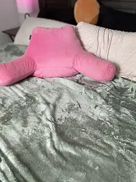 BrattyBae xo online show from 09/20/25, 08:32