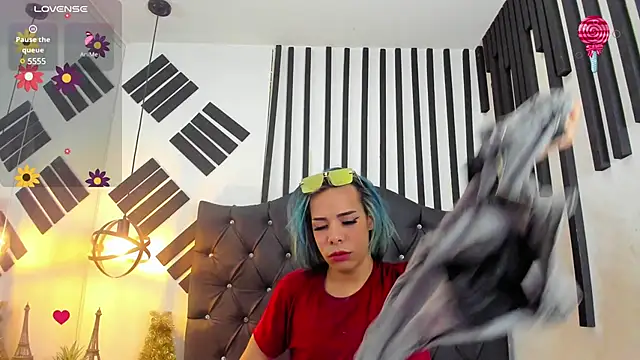 Giorgina Parado online show from 02/05/25, 10:08