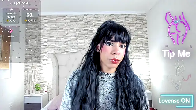 Giorgina Parado online show from 11/07/25, 01:11