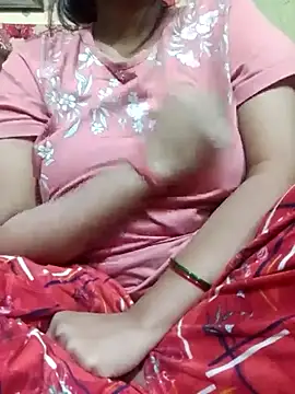 Snapshot of Im_Cute chatting on 12/04/24, 05:44 Im Cute online show from 12/04/24, 05:44