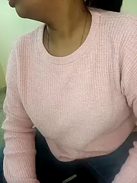 Snapshot of Im_Cute chatting on 12/15/24, 09:03 Im Cute online show from 12/15/24, 09:03