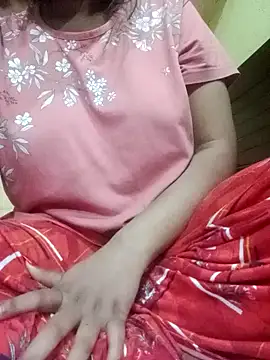 Snapshot of Im_Cute chatting on 02/15/25, 07:28 Im Cute online show from 02/15/25, 07:28