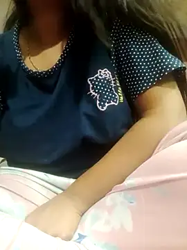 Snapshot of Im_Cute chatting on 03/11/25, 07:14 Im Cute online show from 03/11/25, 07:14