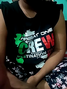 Snapshot of Im_Cute chatting on 09/15/25, 08:31 Im Cute online show from 09/15/25, 08:31