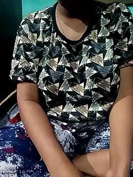 Snapshot of Im_Cute chatting on 09/18/25, 10:01 Im Cute online show from 09/18/25, 10:01