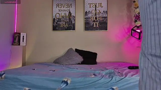 KokoAndRin online show from 02/04/25, 10:55