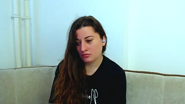 Helen Adams  online show from 01/06/25, 09:19