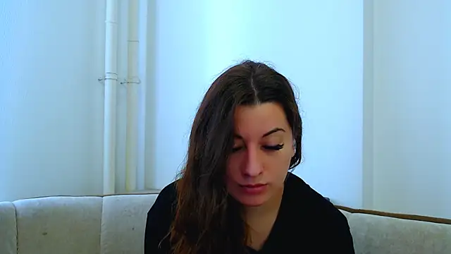 Helen Adams  online show from 03/18/25, 06:36