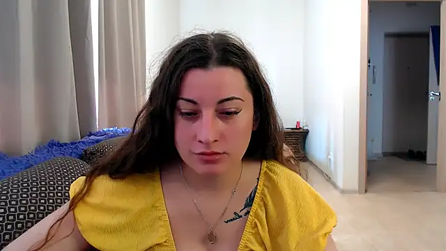 Helen Adams  online show from 05/20/26, 06:08