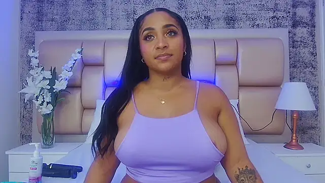 KateVenegas online show from 01/19/25, 07:15