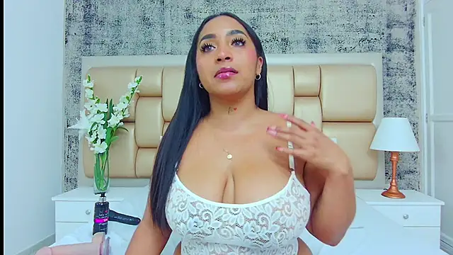 KateVenegas online show from 02/08/25, 11:45