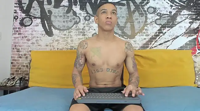 its me miley online show from 02/13/25, 01:26