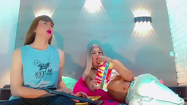 Daniela Pink  online show from 02/01/25, 08:47