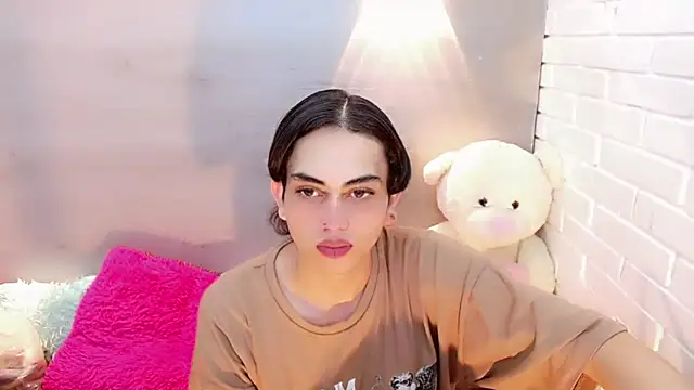 Daniela Pink  online show from 10/09/25, 07:34