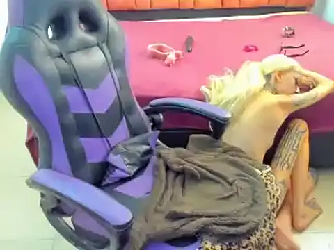 barbara anal squirt  online show from 02/23/25, 04:02