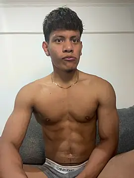 bbchocolate27 online show from 04/22/26, 11:17