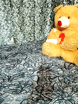 shuhana  online show from 02/19/25, 12:57