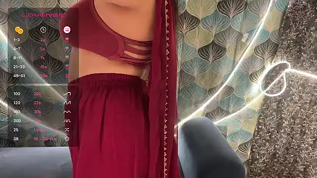 shuhana  online show from 11/11/25, 02:22