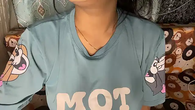 shuhana  online show from 11/16/25, 02:06