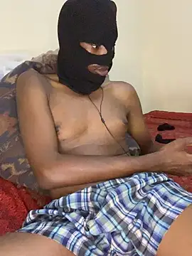 Gifttheskimaskboy online show from 04/02/26, 12:41