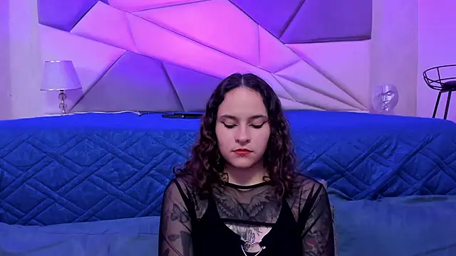 AnnyThompson  online show from 01/22/25, 01:31