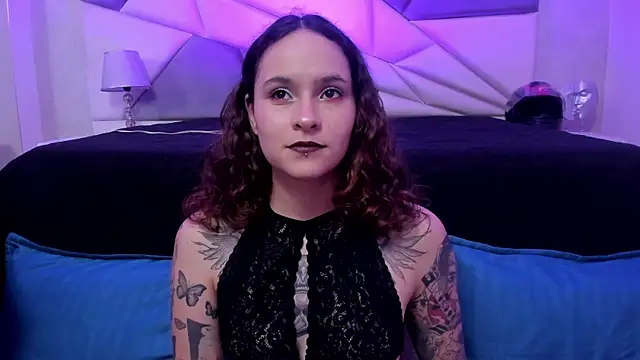 AnnyThompson  online show from 02/13/25, 09:17