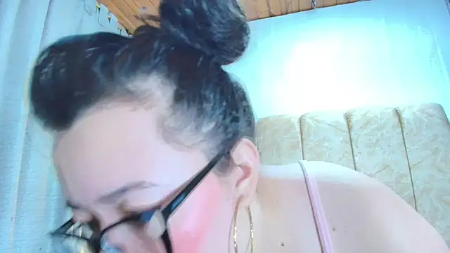 Zoe Curvy online show from 11/07/25, 12:27