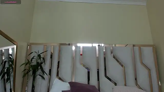 TifanyChill online show from 01/27/25, 08:17