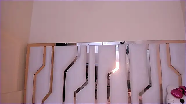 TifanyChill online show from 11/12/25, 07:13