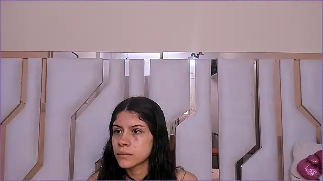 TifanyChill online show from 12/04/25, 05:54